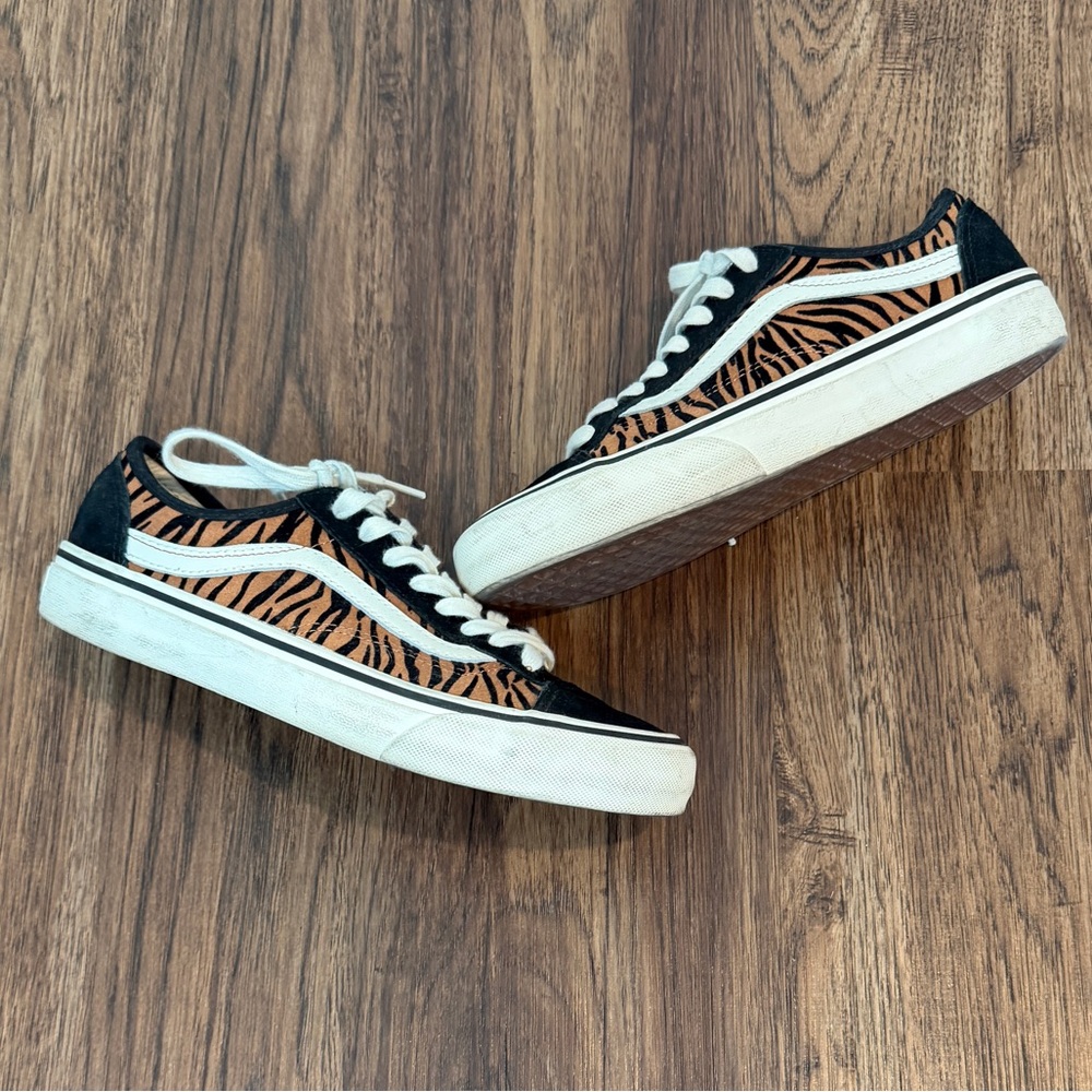 Vans velvet Tiger Stripe Sneakers